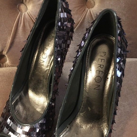 Deréon by Beyoncé | Sequin Heels - Picture 6 of 8